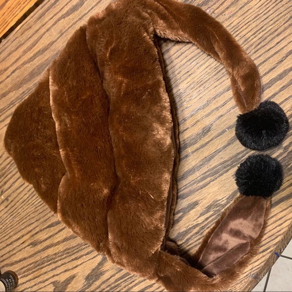 POOP HAT! - Picture 2 of 4